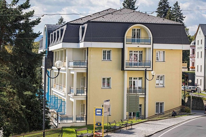 Lázeňský dům Bezruč Jeseník - Lázeňský léčebný pobyt nejen pro seniory 7