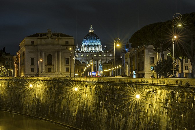 Vatikán o Vánocích