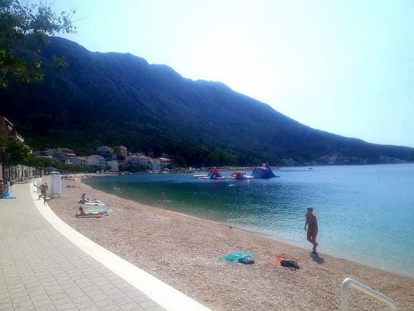 Igrane 6 dní vlastní doprava - vyhněte se frontám s nástupy v neděli nebo v úterý 14