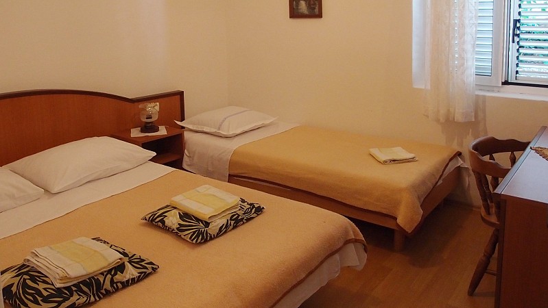 Chorvatsko - Makarská riviéra - Igrane - vlastní doprava/ čtyřlůžkový apartmán 7