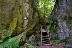 Soutěska Steinwandklamm se zastávkou u vodopádů Myrafälle 3