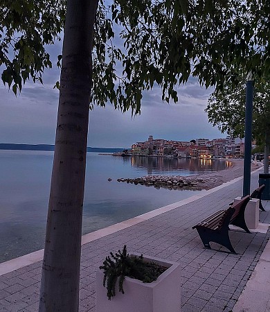 Chorvatsko - Makarská riviéra - Igrane - vlastní doprava/ dvoulůžkový apartmán 3